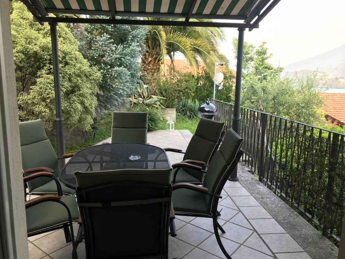 Apartamento Residenza La Pianca Musso Habitación foto